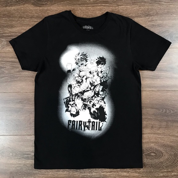 Fairy Tail Funimation Medium T-Shirt, Anime Top - Picture 1 of 4
